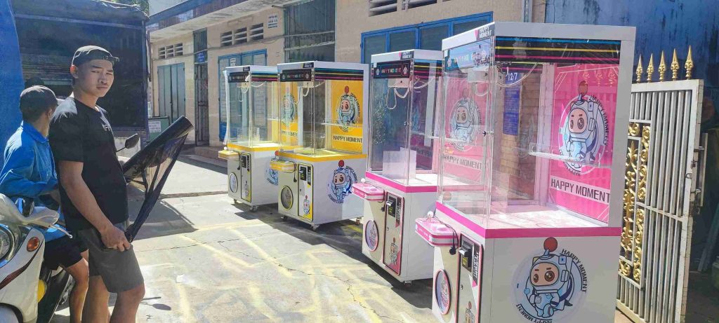 Máy gắp thú nhập khẩu model 2024