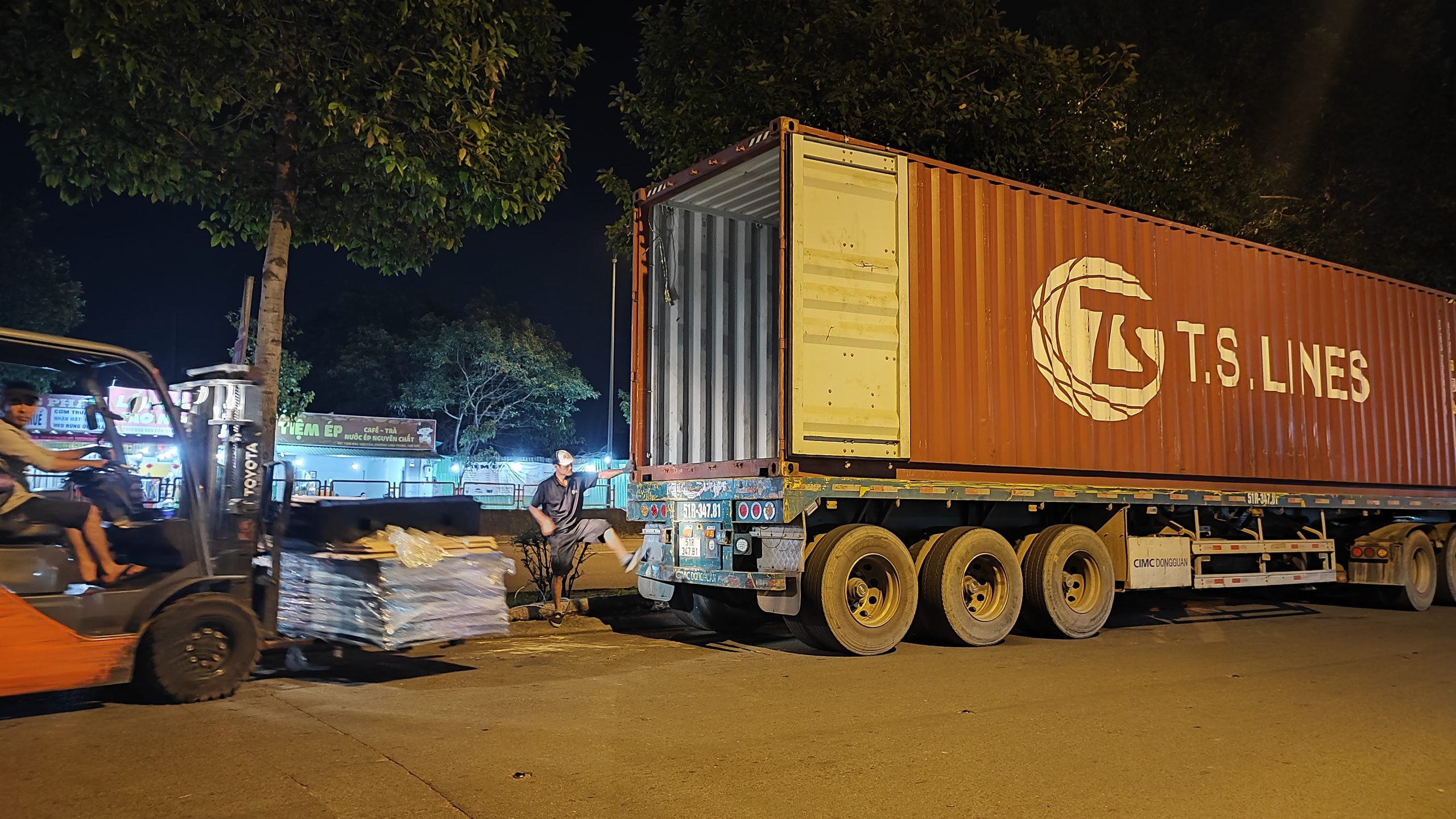 📌 BẠN ĐANG TÌM NHÀ CUNG CẤP UY TÍN?