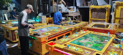 Máy game bắn cá màn hình 55 in