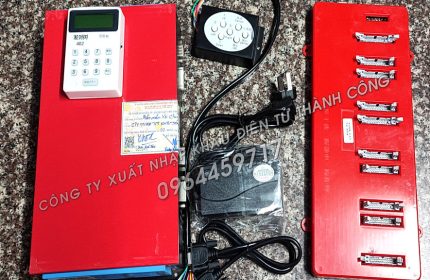 Hân hạnh giới thiệu đến quý khách bộ phần mềm – chương trình game điện tử nhập khẩu chính ngạch, có hồ sơ nguồn gốc, tem thẩm định của Bộ, đảm bảo chất lượng, an toàn và hợp chuẩn lưu hành. 💎 Bộ chương trình mới 100% bao gồm: 🧠 CPU chương trình: trung tâm xử lý điều khiển toàn bộ hoạt động của máy. 🎮 Mạch tay (1 đến 10 tay): tương thích cho mọi dòng máy từ 1 đến 10 người chơi. 🔐 Remote giải mã – cài đặt thông minh: dễ dàng tinh chỉnh, thay đổi mức độ chơi, tăng giảm độ khó theo nhu cầu. ⚙️ Bàn phím ( Cóc chỉnh) – Nguồn điện ( Adapter 12V) – Dây kết nối thiết bị ( Cổng COM) vận hành ổn định, truyền tín hiệu nhanh, hoạt động bền bỉ. 🎥 Video chương trình: Bà La Sát 👉 Bộ chương trình giá rẻ, tỉ lệ cài đặt ổn định, giao diện sinh động, hiệu ứng sắc nét, mang đến trải nghiệm hấp dẫn lôi cuốn cho người chơi. 💡 Ưu điểm nổi bật: Hỗ trợ kỹ thuật 24/7: hướng dẫn cài đặt, tinh chỉnh, nâng cấp, bảo hành trực tiếp. Lắp đặt phù hợp cho tất cả các loại máy từ 1 đến 10 người chơi. Trò chơi mang tính giải trí cao, thích hợp cho trung tâm thương mại, siêu thị, khu vui chơi, quán game, sân chơi điện tử. Thiết kế linh hoạt, dễ thay đổi số lượng tay và nâng cấp phần mềm khi cần. 🔥 Sản phẩm đảm bảo chất lượng – tính năng hoàn hảo – giá cả cạnh tranh, đáp ứng nhu cầu đa dạng của khách hàng trong lĩnh vực kinh doanh trò chơi điện tử.